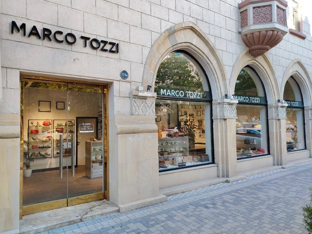 Marco Tozzi Insaatchilar storefront